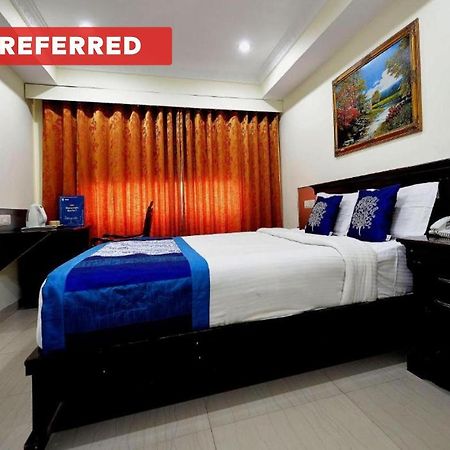 Capital O Hotel Central Park Near Birla Mandir Haidarábád Kültér fotó