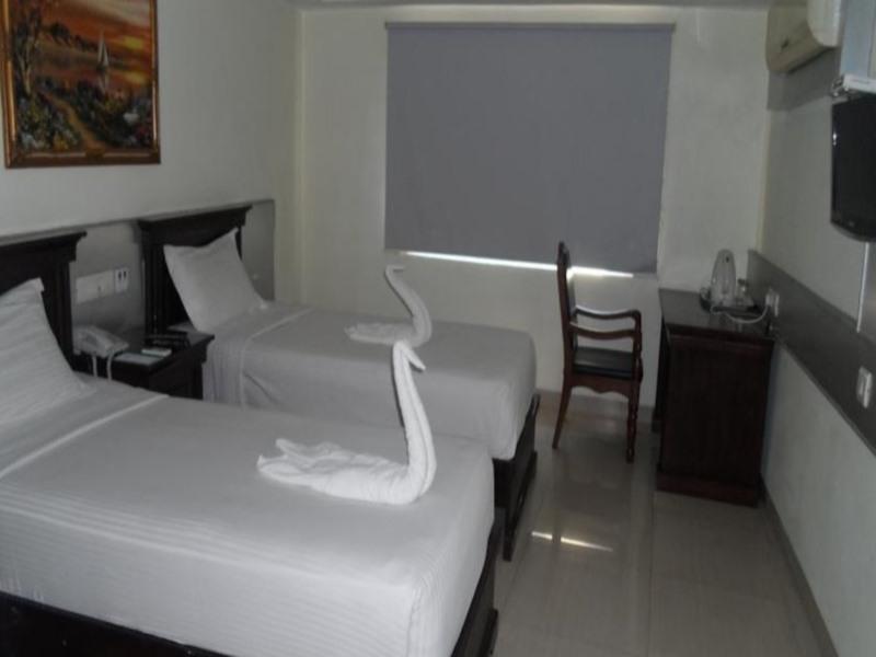 Capital O Hotel Central Park Near Birla Mandir Haidarábád Kültér fotó